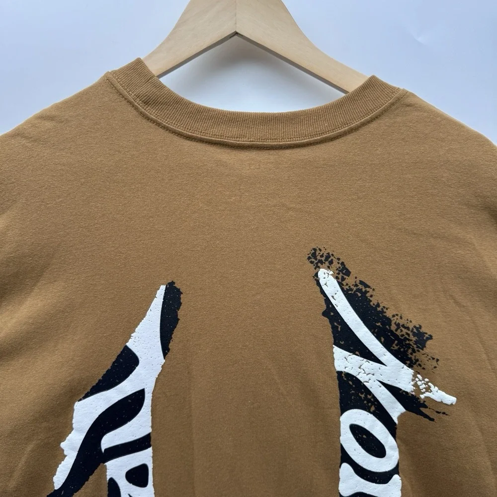True Religion Mens Small Horseshoe Logo Graphic T-Shirt Mustard Tan Brown NWT